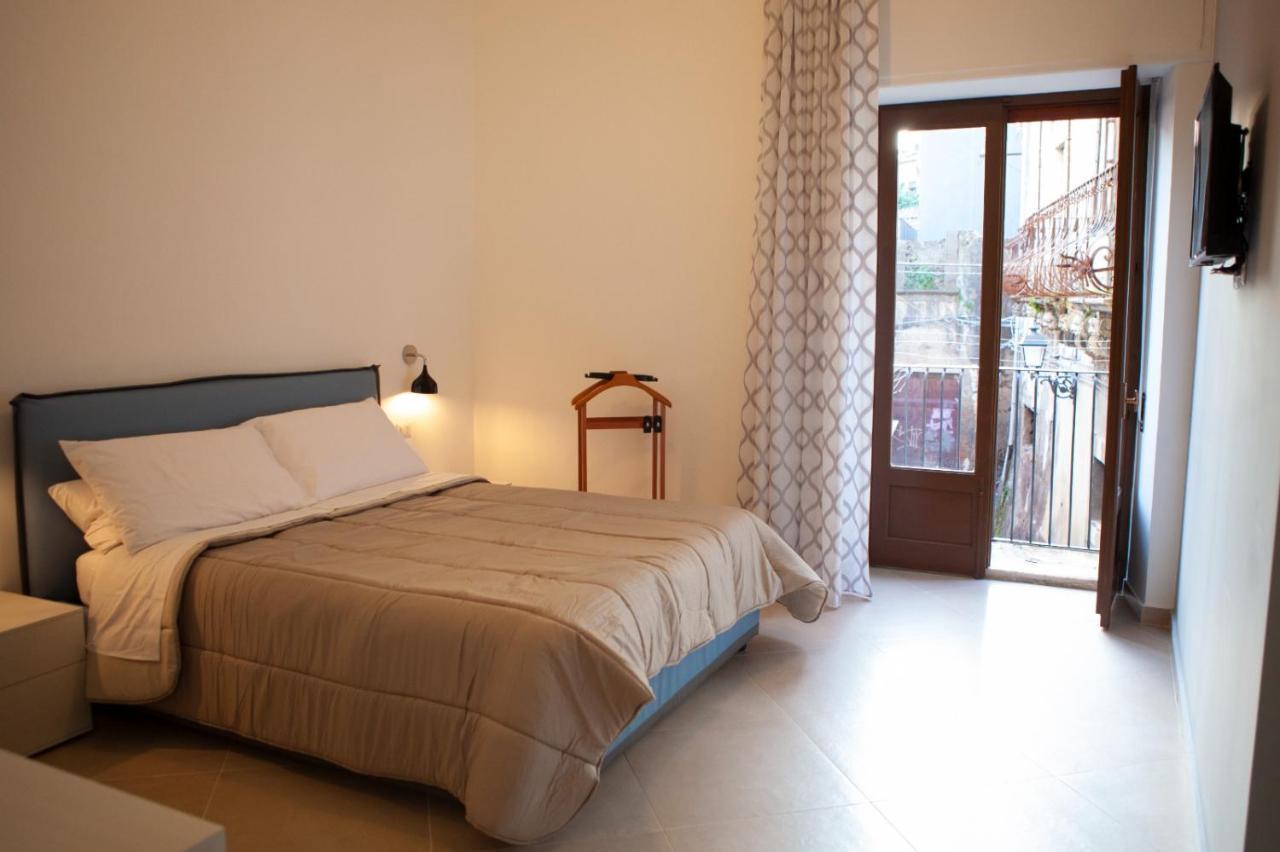 Casapaola B&B Rooms Acireale Dış mekan fotoğraf